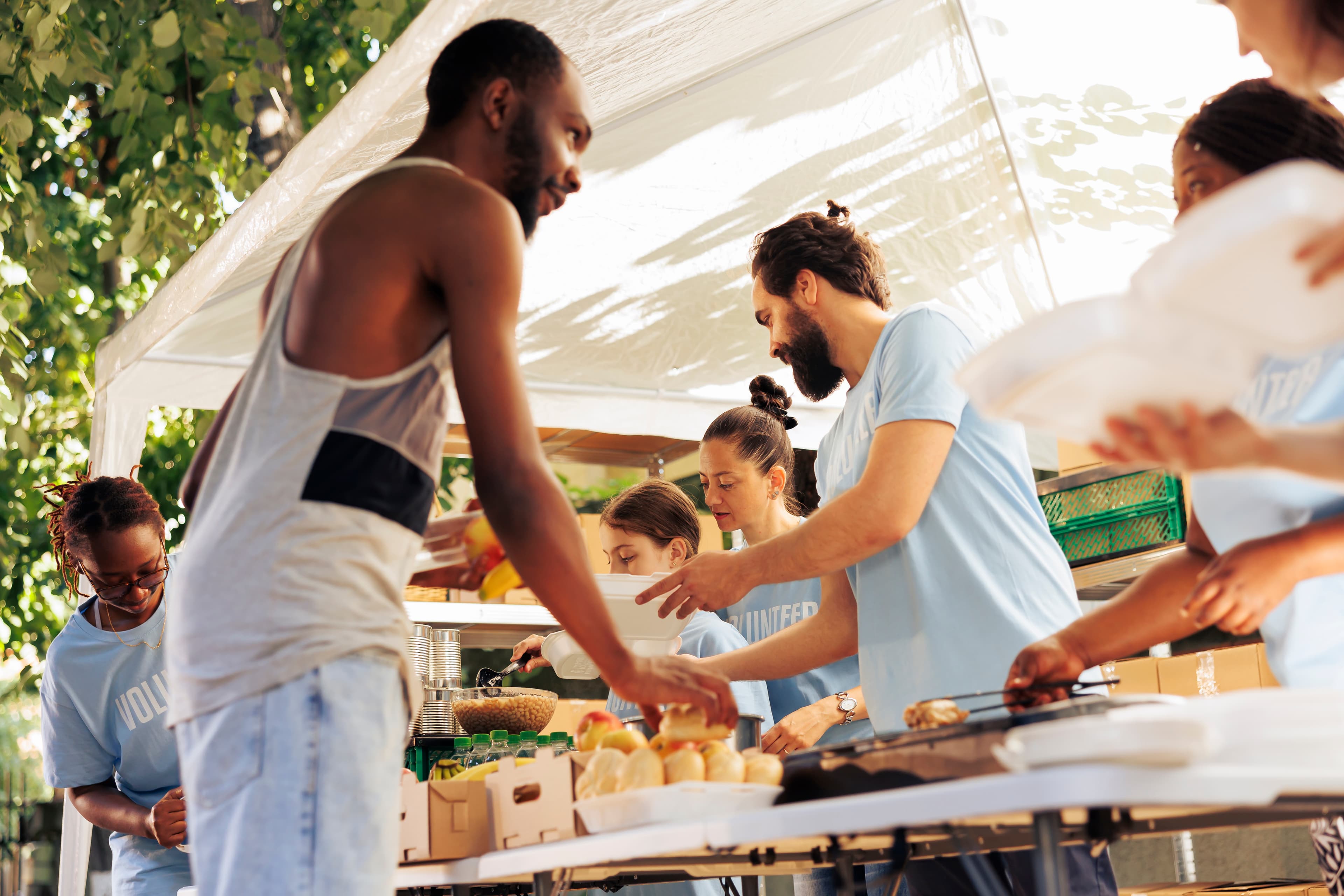 Distribution alimentaire — aide directe aux personnes dans le besoin